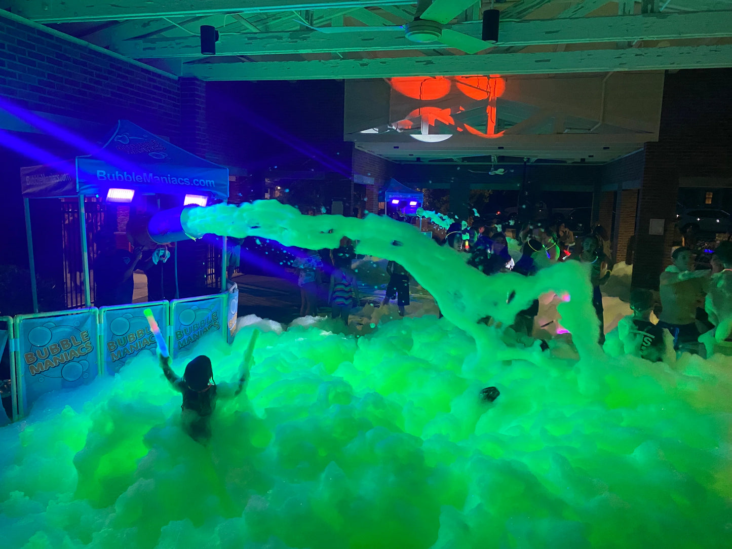UV Glow Foam Coloring
